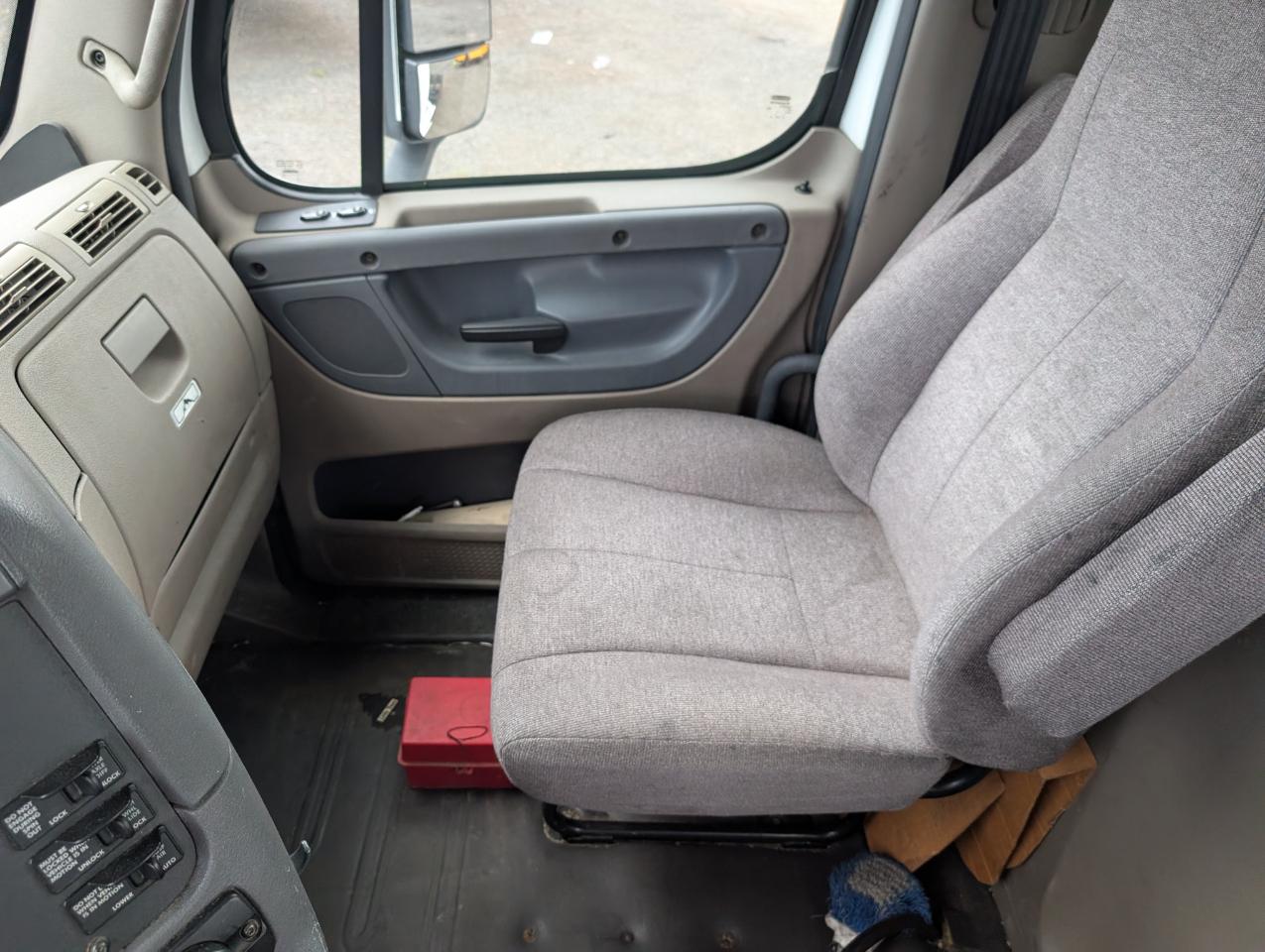 Freightliner Cascadia 125  2017