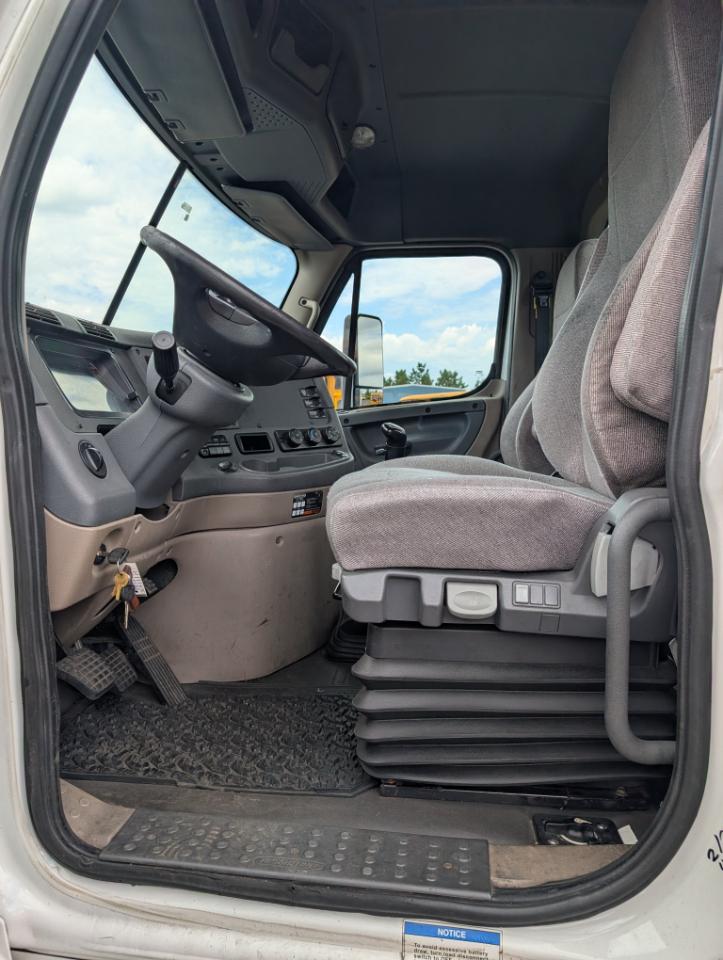Freightliner Cascadia 125  2017