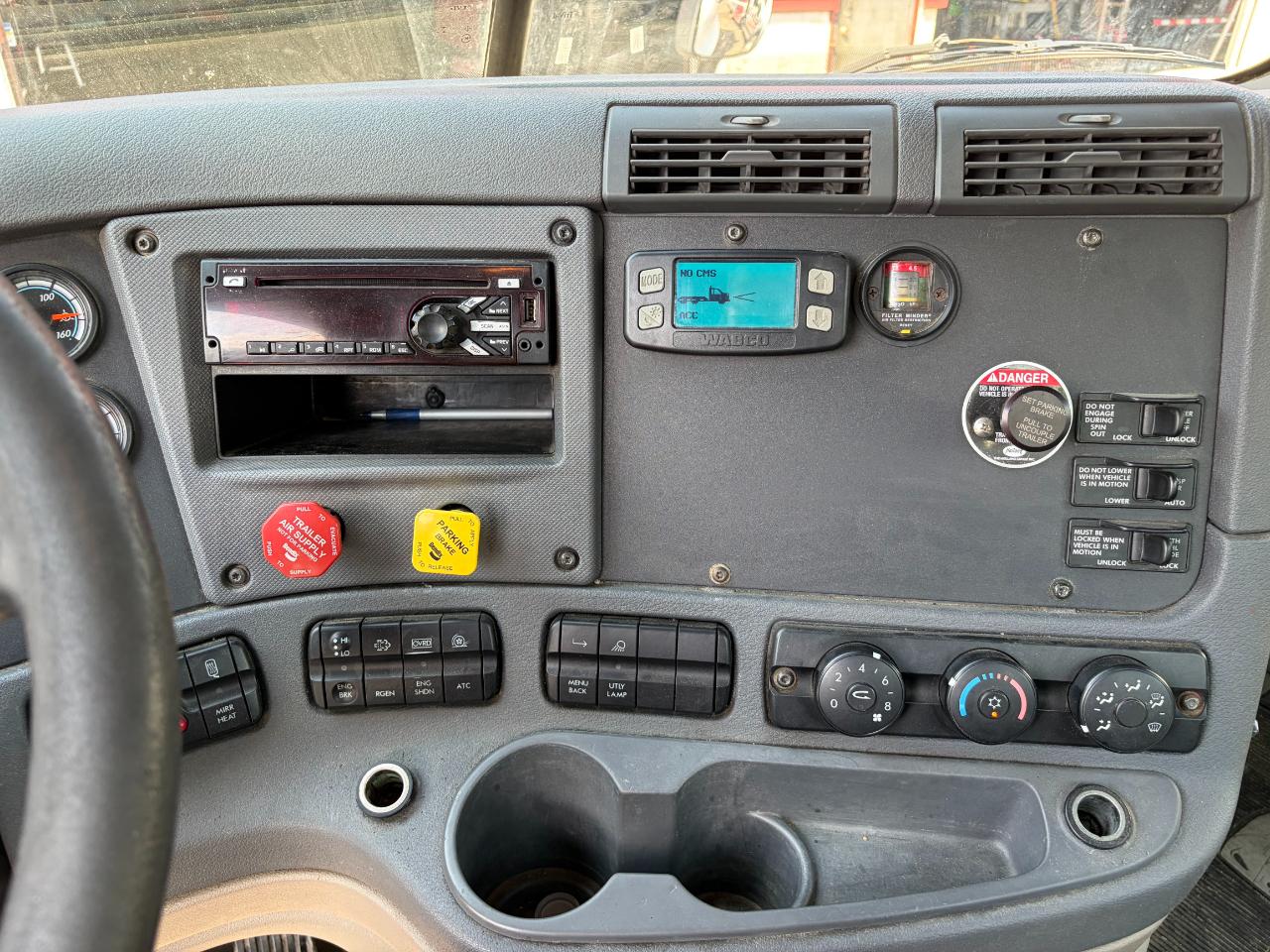 Freightliner Cascadia 125  2016