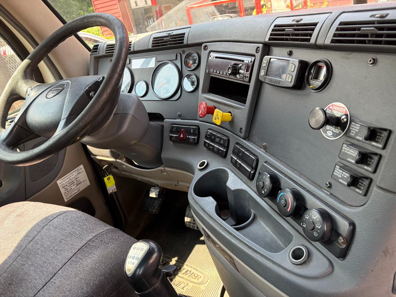 Freightliner Cascadia 125  2016