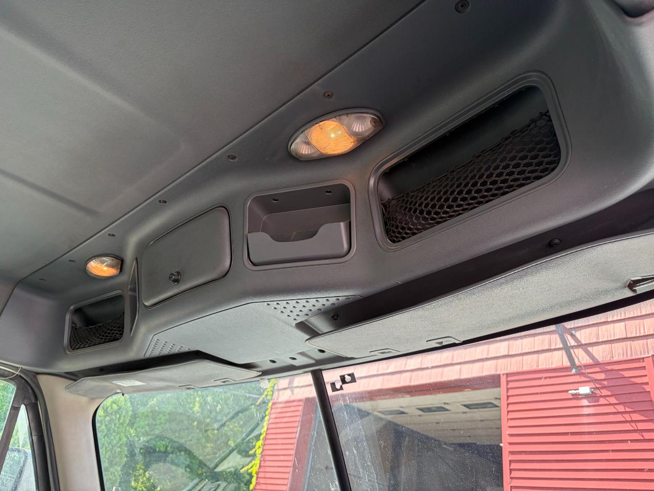 Freightliner Cascadia 125  2016