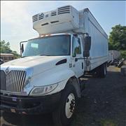 2003 International 4300 