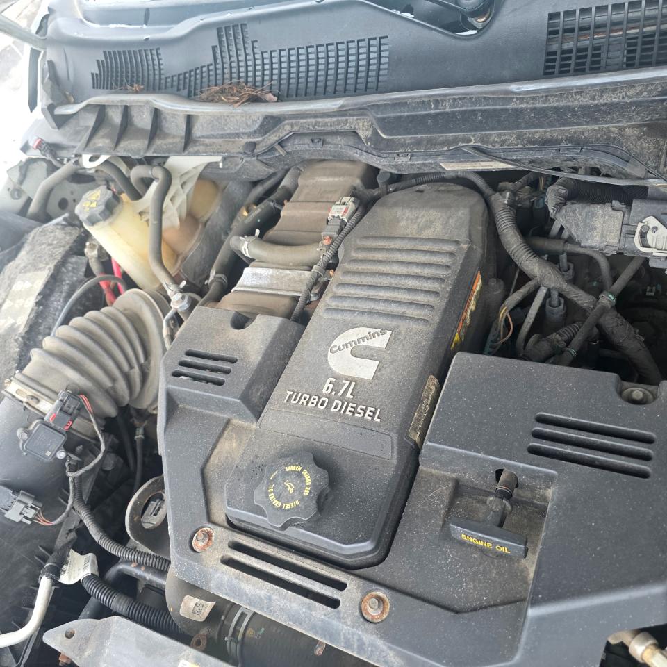 RAM 5500 Regular Cab 4WD DRW 2016