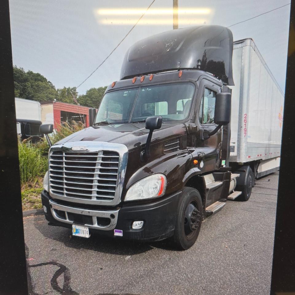 Freightliner CA 113  2017