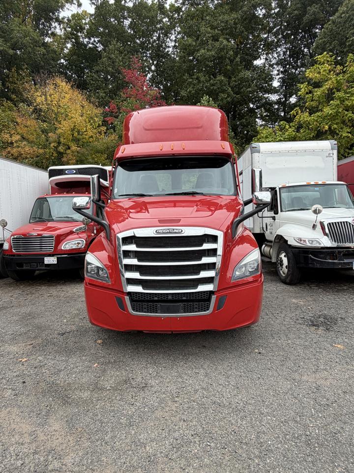 Freightliner Cascadia  2023