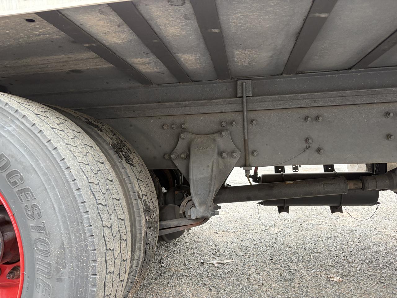 Freightliner M2 106  2023