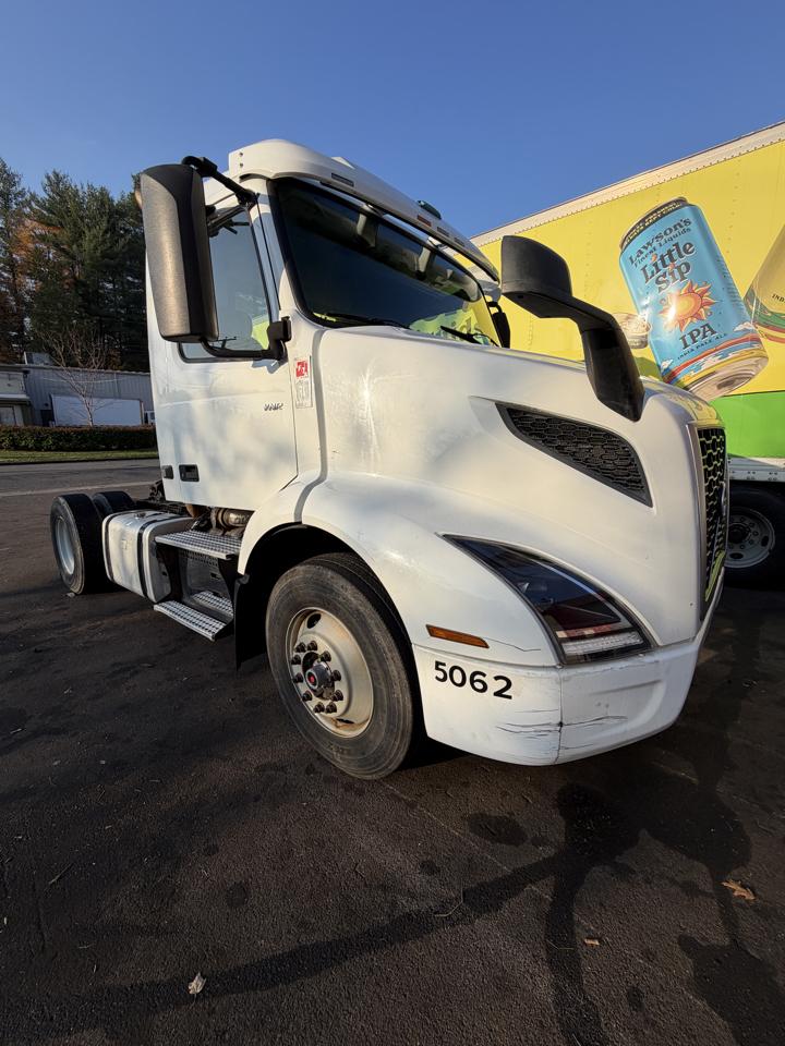 Volvo VNR  2020