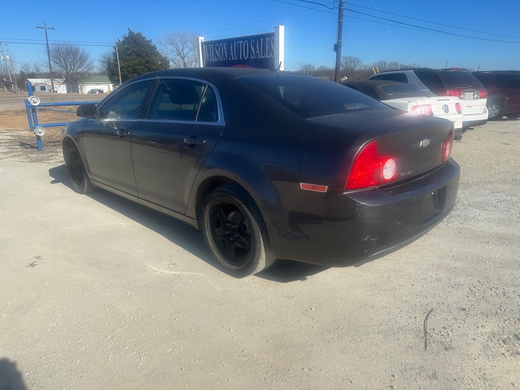 Chevrolet Malibu LS 2011