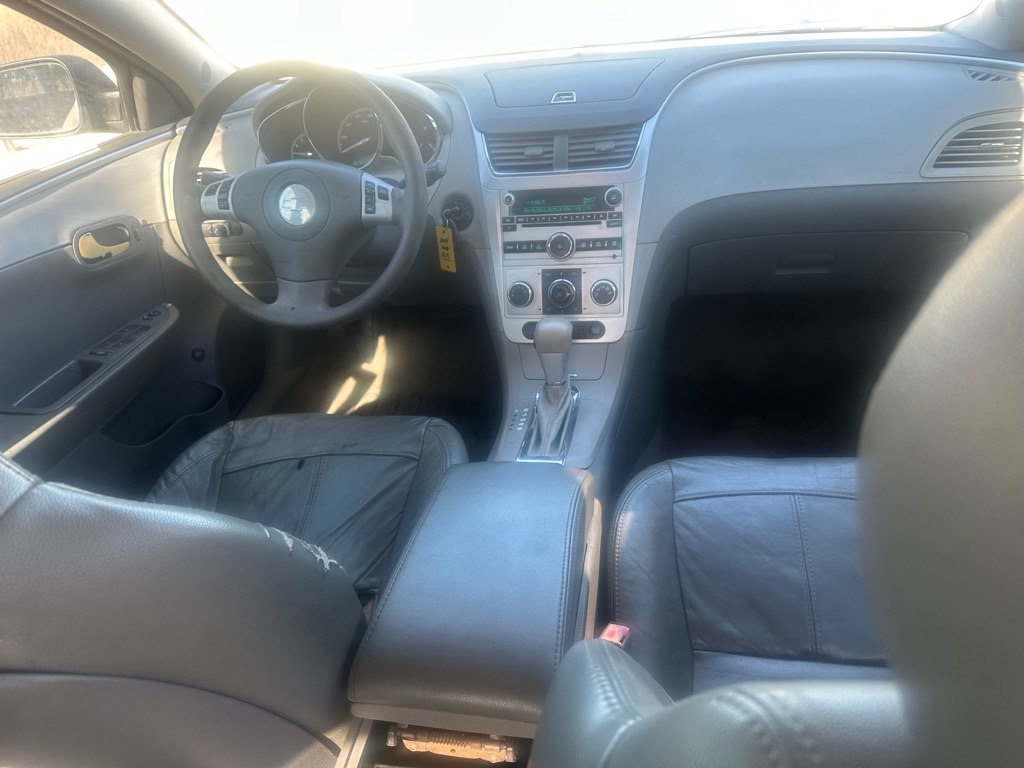 Chevrolet Malibu LS 2011