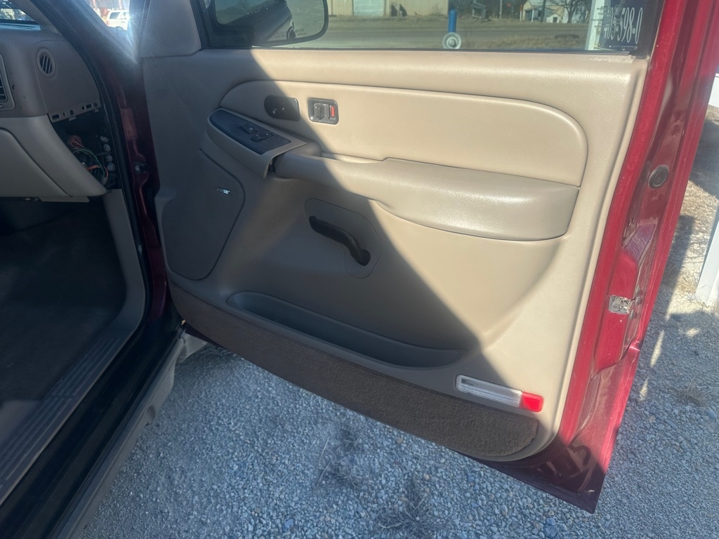 Chevrolet Tahoe 4WD 2004