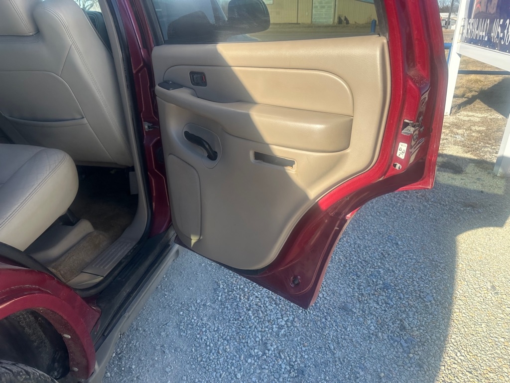 Chevrolet Tahoe 4WD 2004