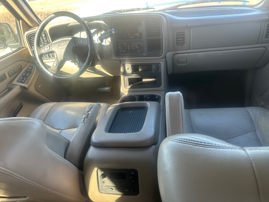 Chevrolet Tahoe 4WD 2004