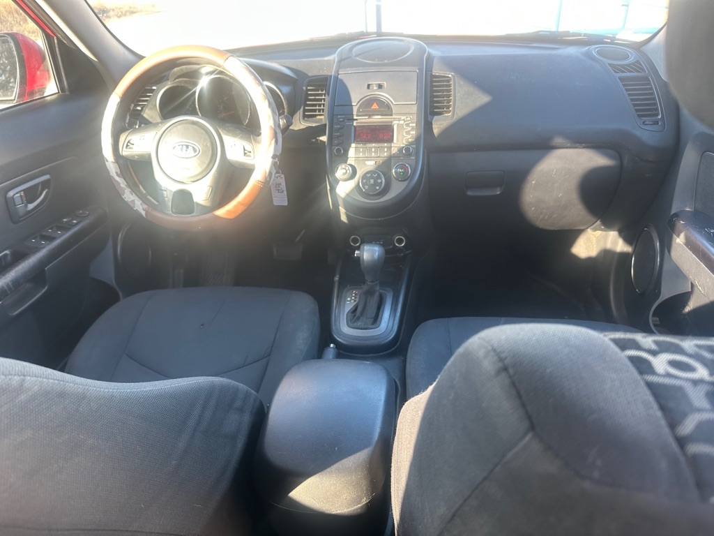 Kia Soul + 2011