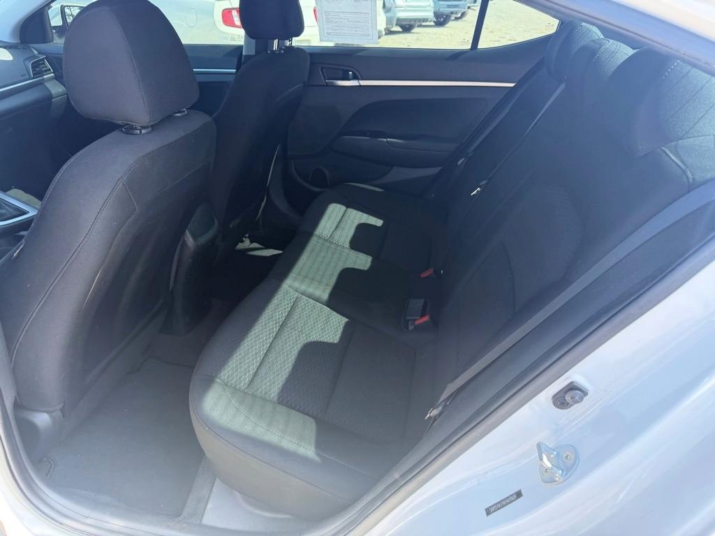 Hyundai Elantra SE 6M 2019