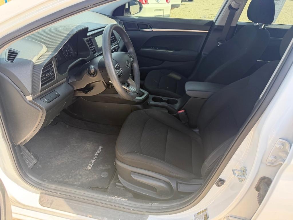Hyundai Elantra SE 6M 2019