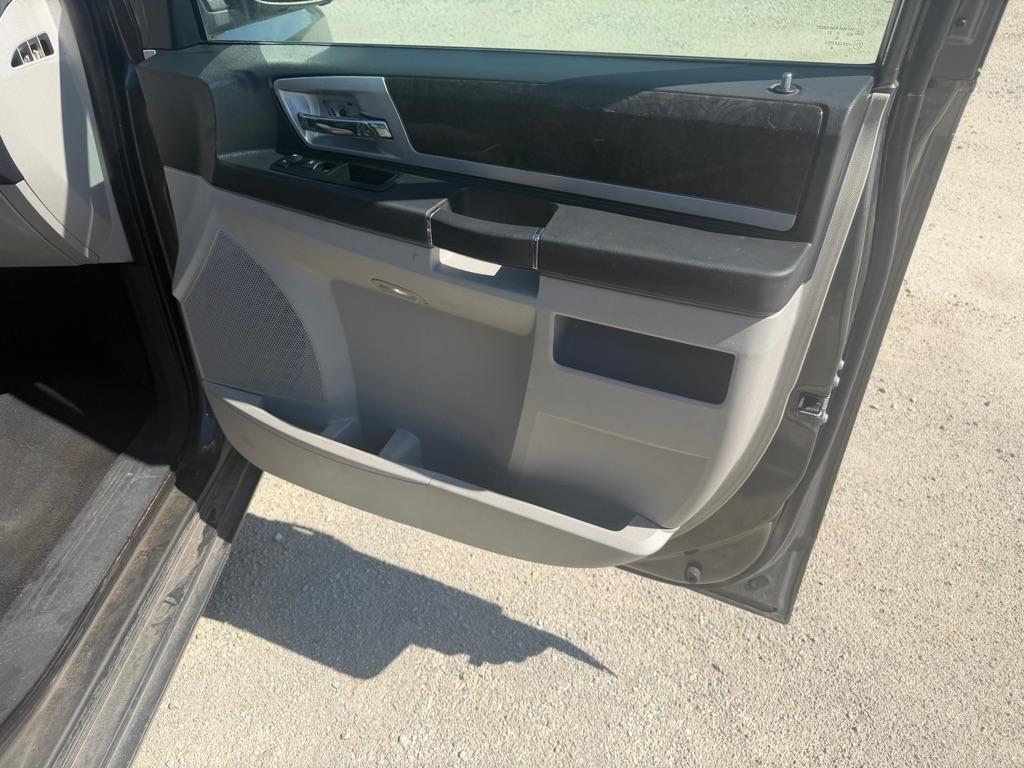 Dodge Grand Caravan SXT 2010