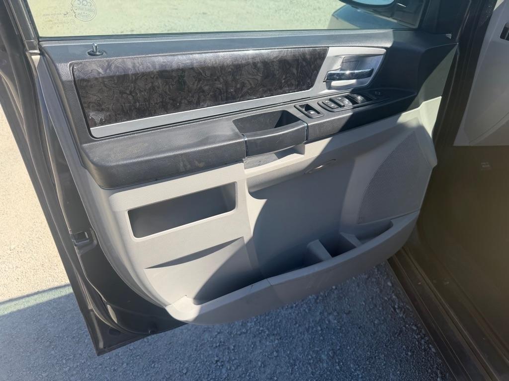 Dodge Grand Caravan SXT 2010