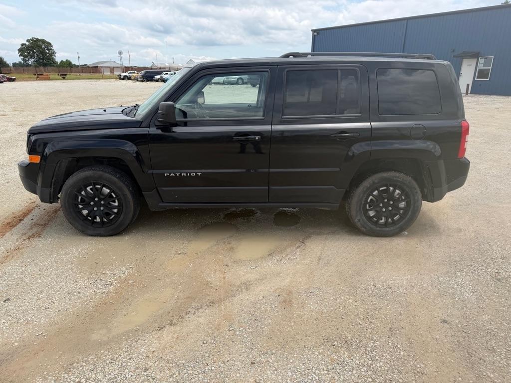 Jeep Patriot Sport 2WD 2014