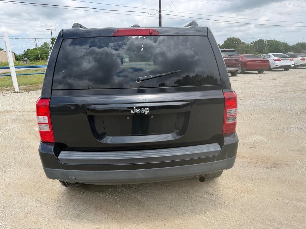 Jeep Patriot Sport 2WD 2014