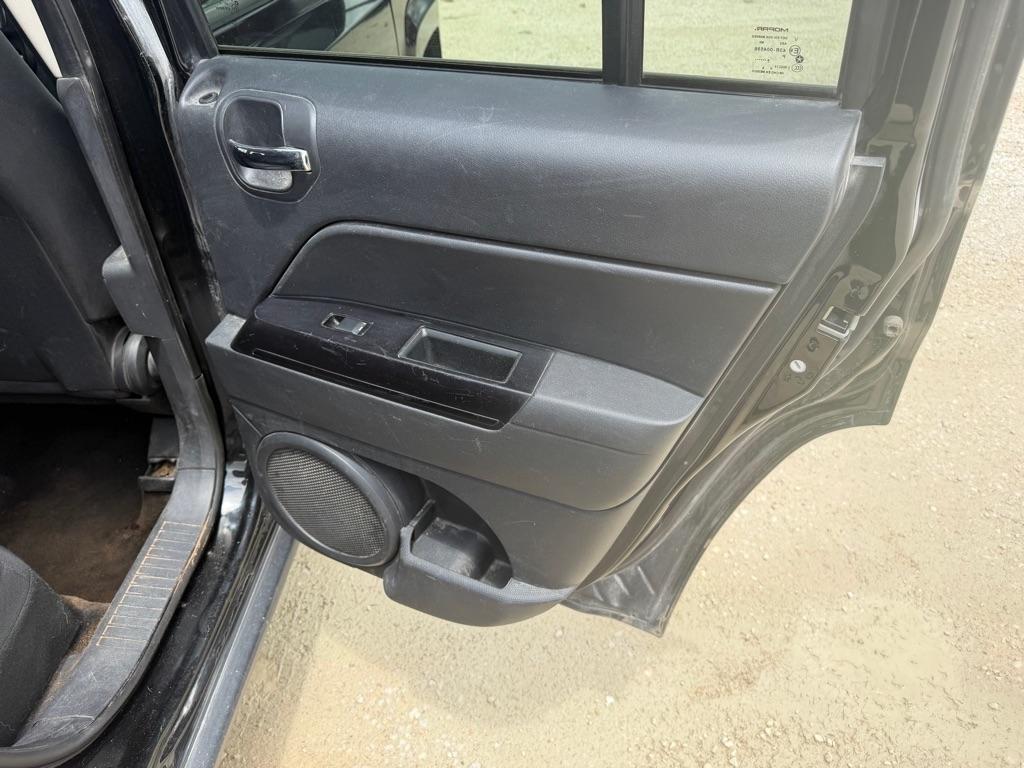 Jeep Patriot Sport 2WD 2014