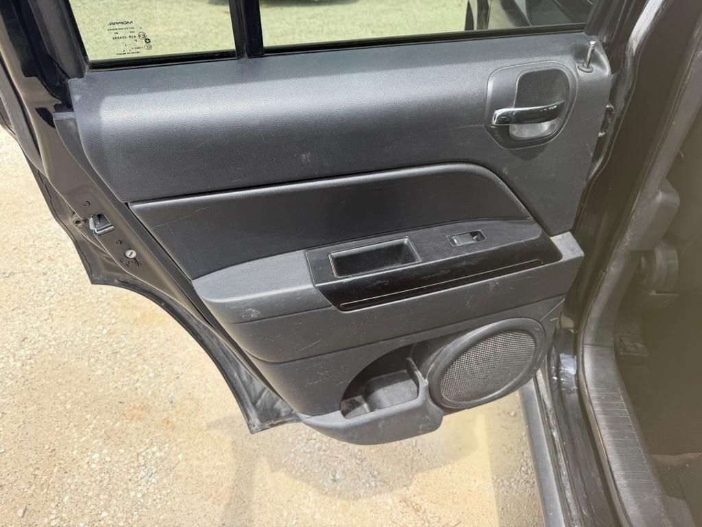 Jeep Patriot Sport 2WD 2014