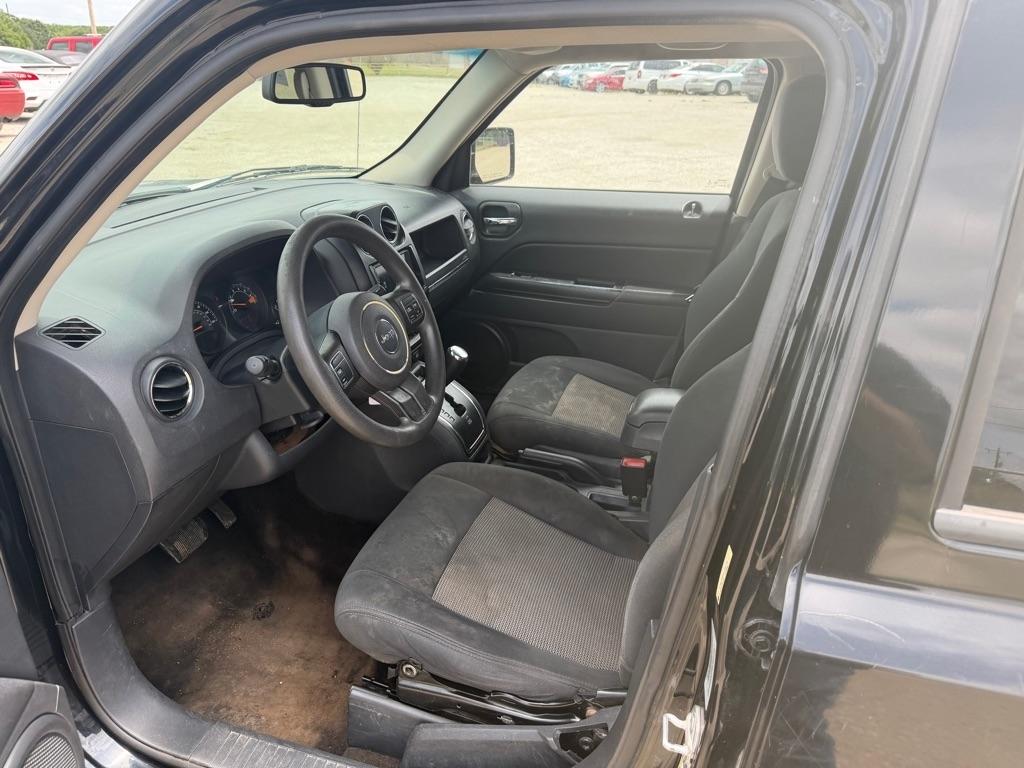 Jeep Patriot Sport 2WD 2014