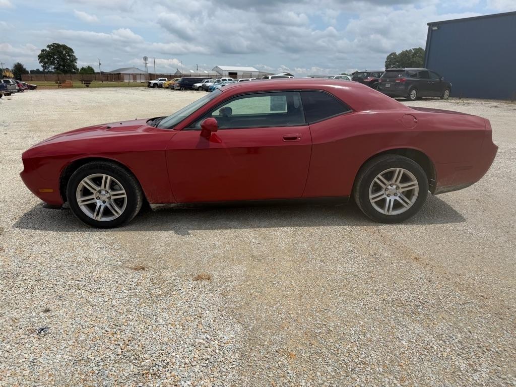 Dodge Challenger SE 2010