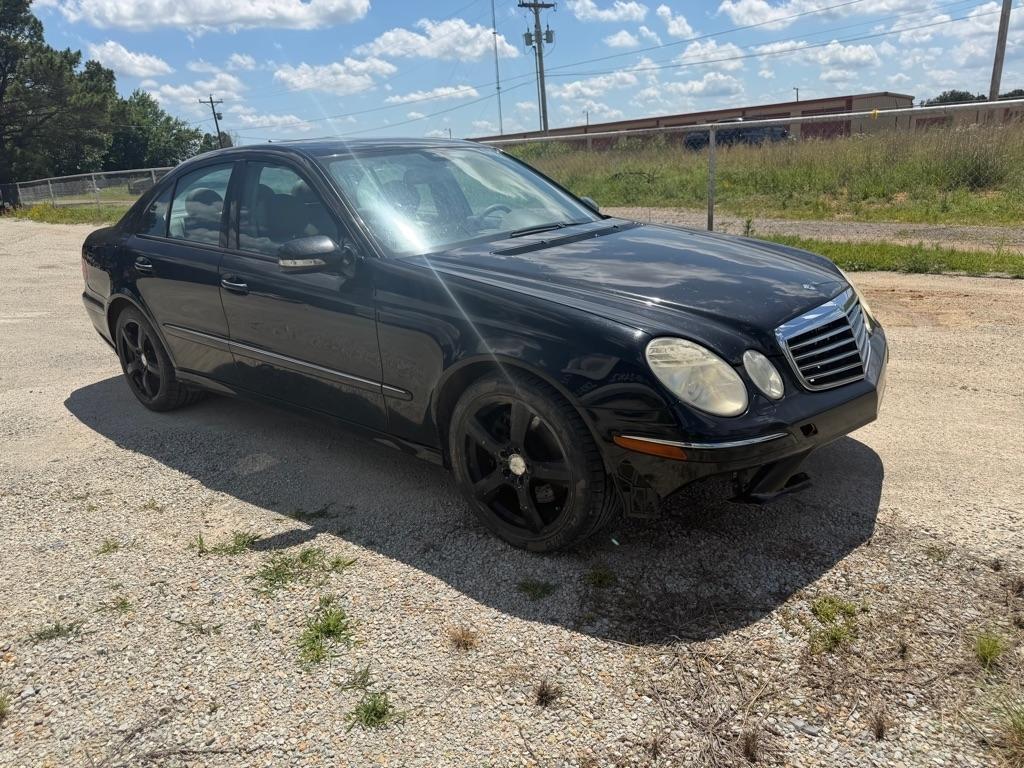 Mercedes-Benz E-Class E350 4MATIC Sedan 2009