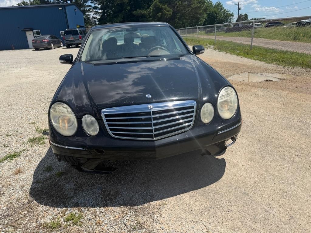 Mercedes-Benz E-Class E350 4MATIC Sedan 2009