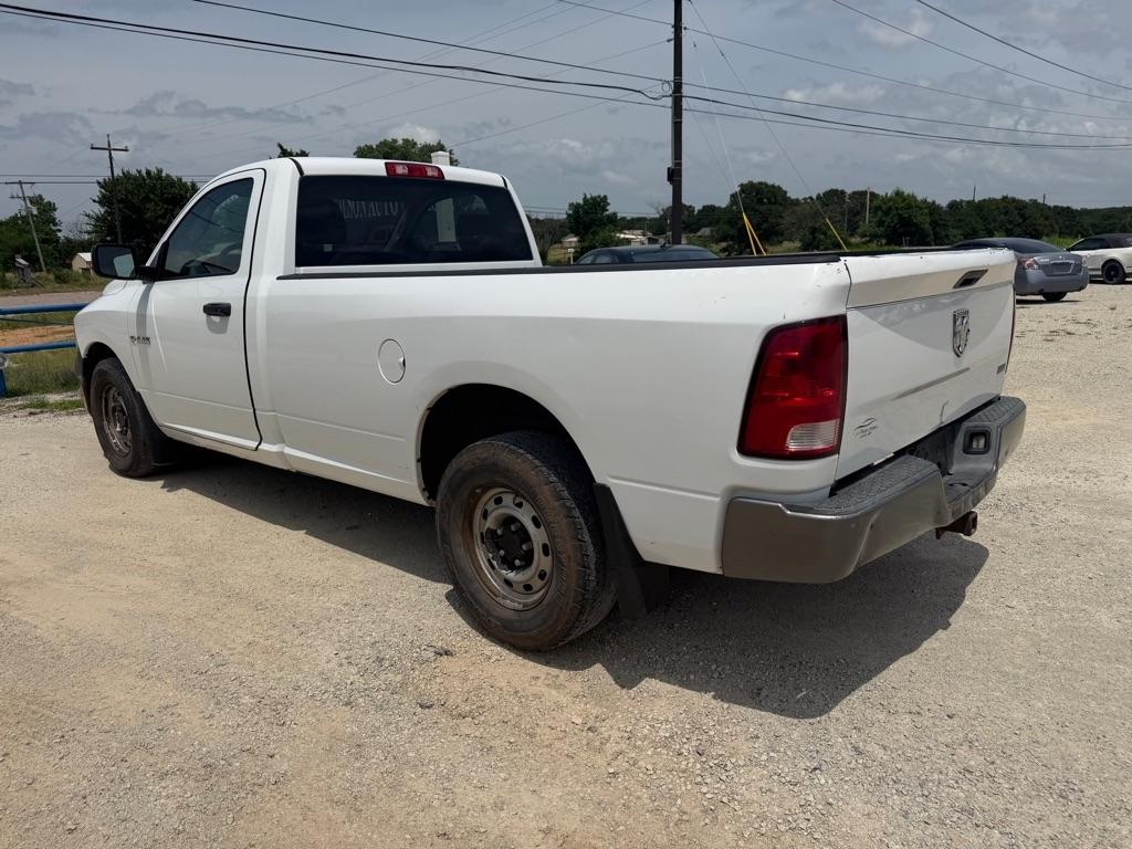 Dodge 1500 ST LWB 2WD 2010