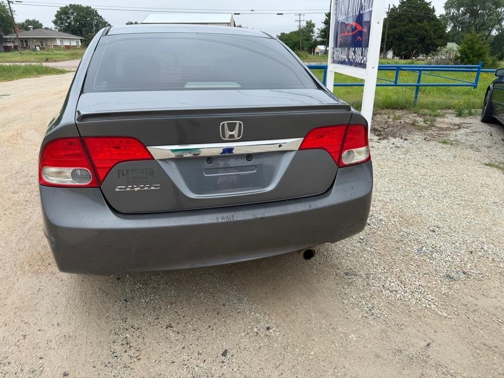 Honda Civic LX-S Sedan 5-Speed AT 2010