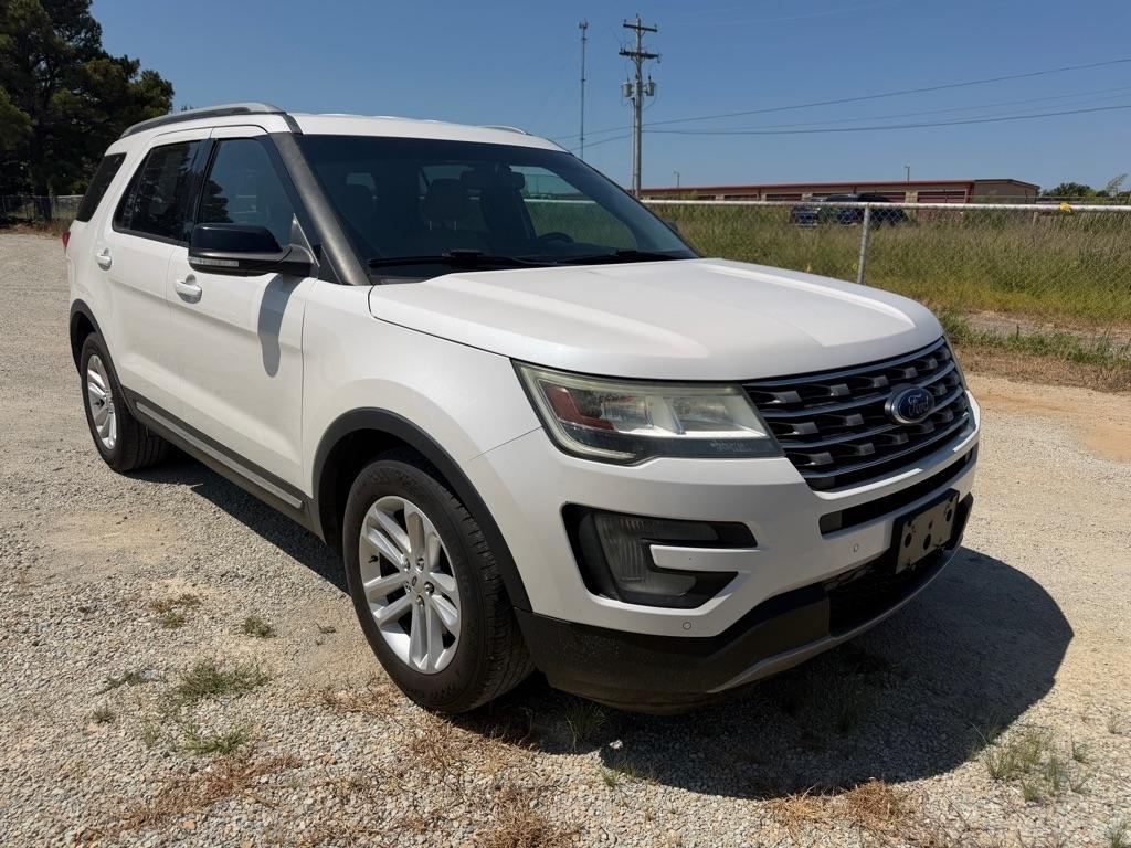 Ford Explorer XLT FWD 2017