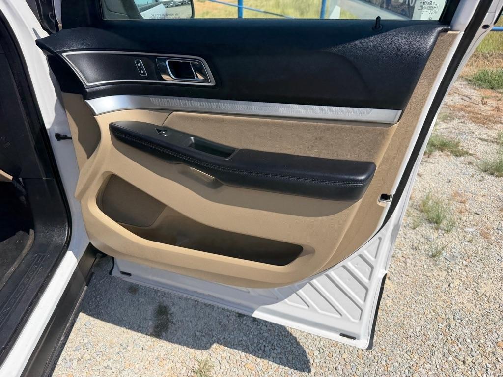 Ford Explorer XLT FWD 2017