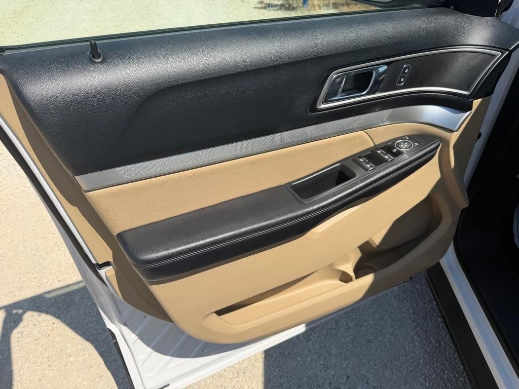 Ford Explorer XLT FWD 2017