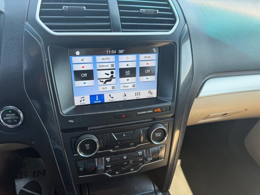 Ford Explorer XLT FWD 2017