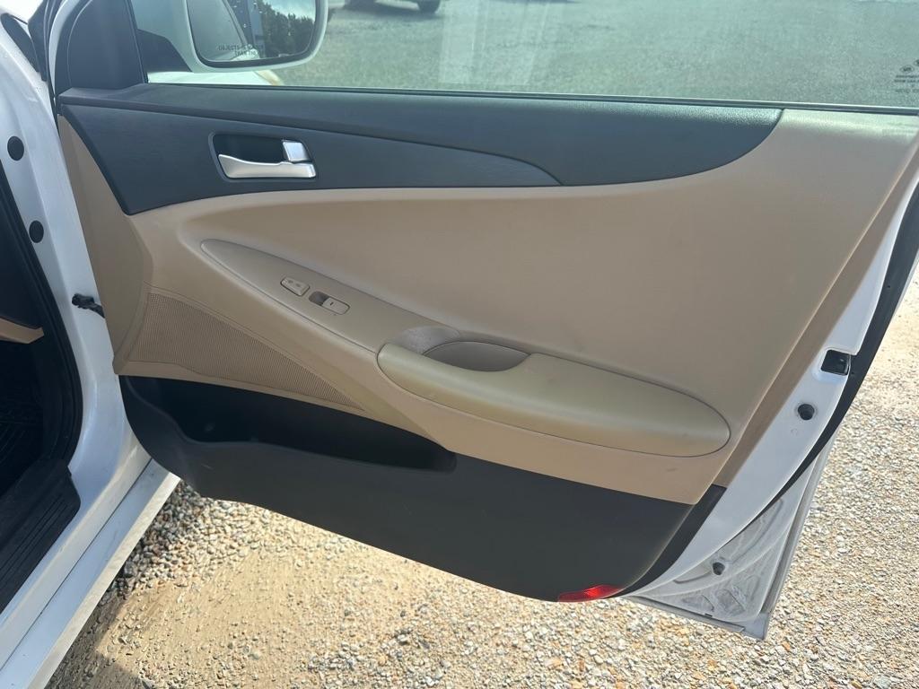 Hyundai Sonata GLS Auto 2011