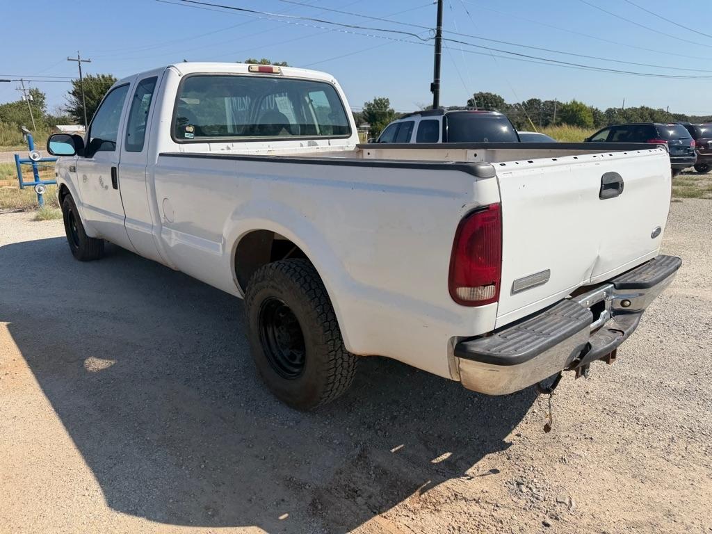 Ford F-250 SD XL SuperCab Long Bed 2WD 2001
