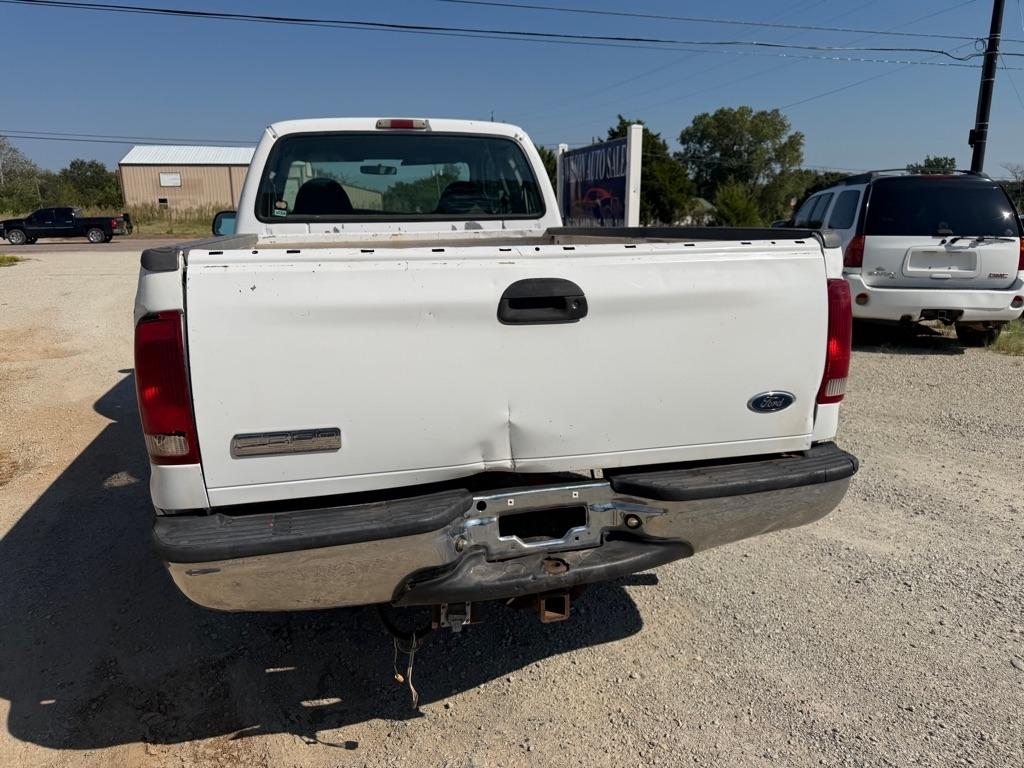 Ford F-250 SD XL SuperCab Long Bed 2WD 2001