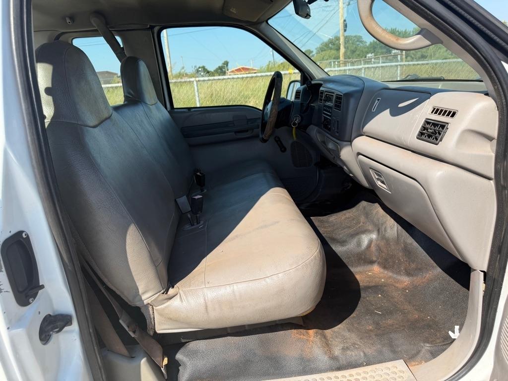 Ford F-250 SD XL SuperCab Long Bed 2WD 2001