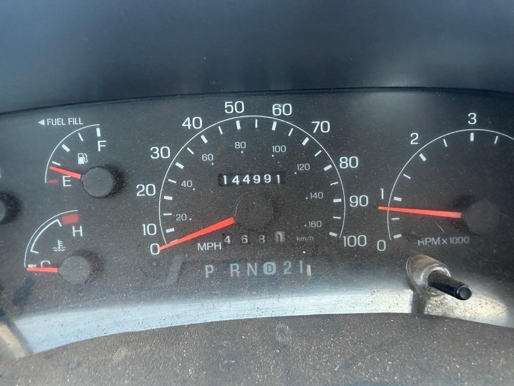 Ford F-250 SD XL SuperCab Long Bed 2WD 2001