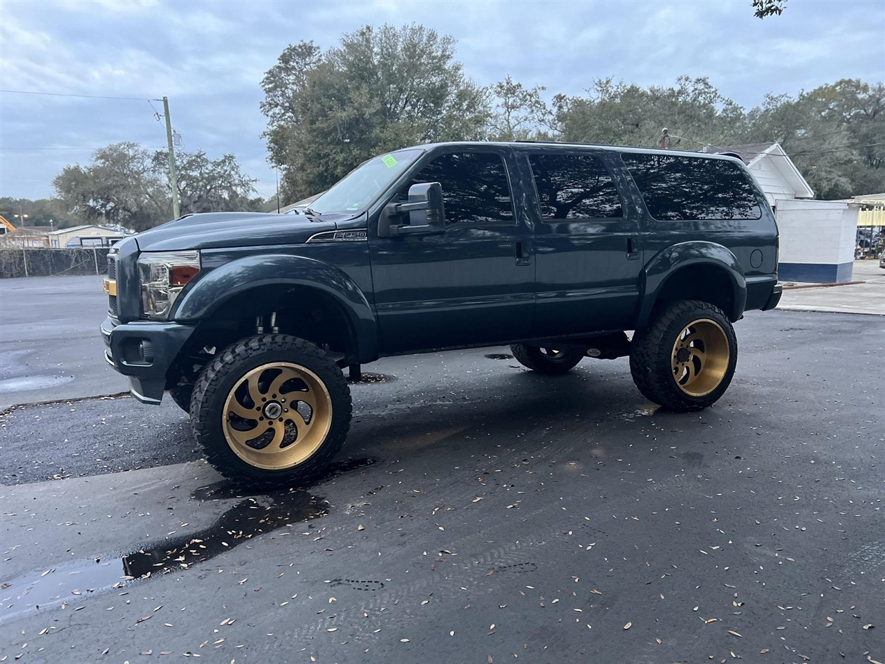 Used 2000 Ford Excursion Limited 4WD for Sale in Seffner FL 33584 Olger