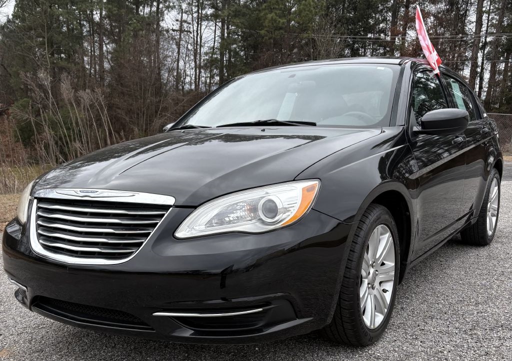 2013 Chrysler 200 Touring