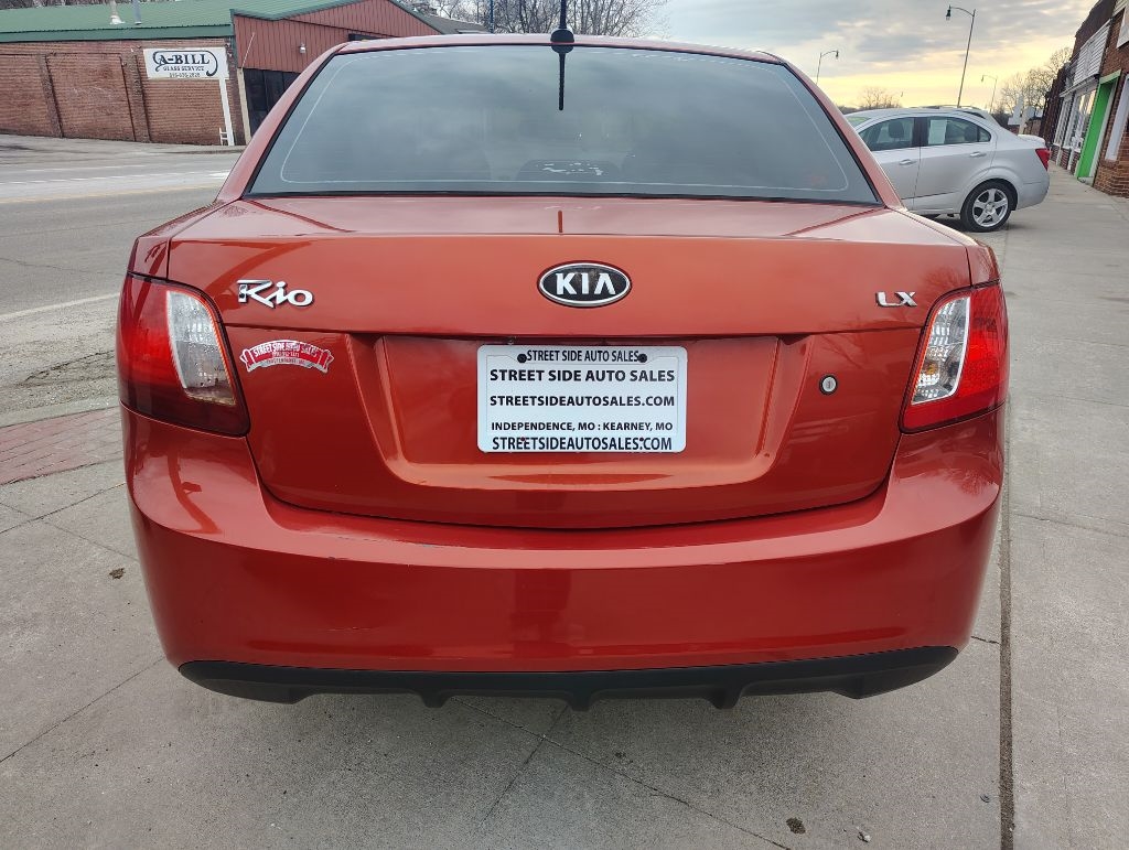 Kia Rio  2010
