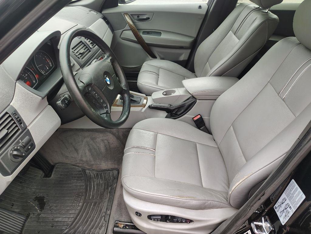 BMW X3  2004