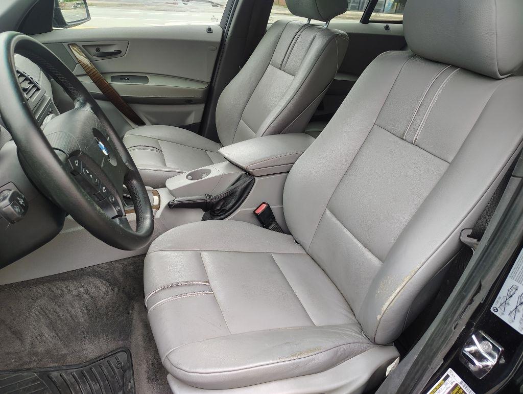 BMW X3  2004