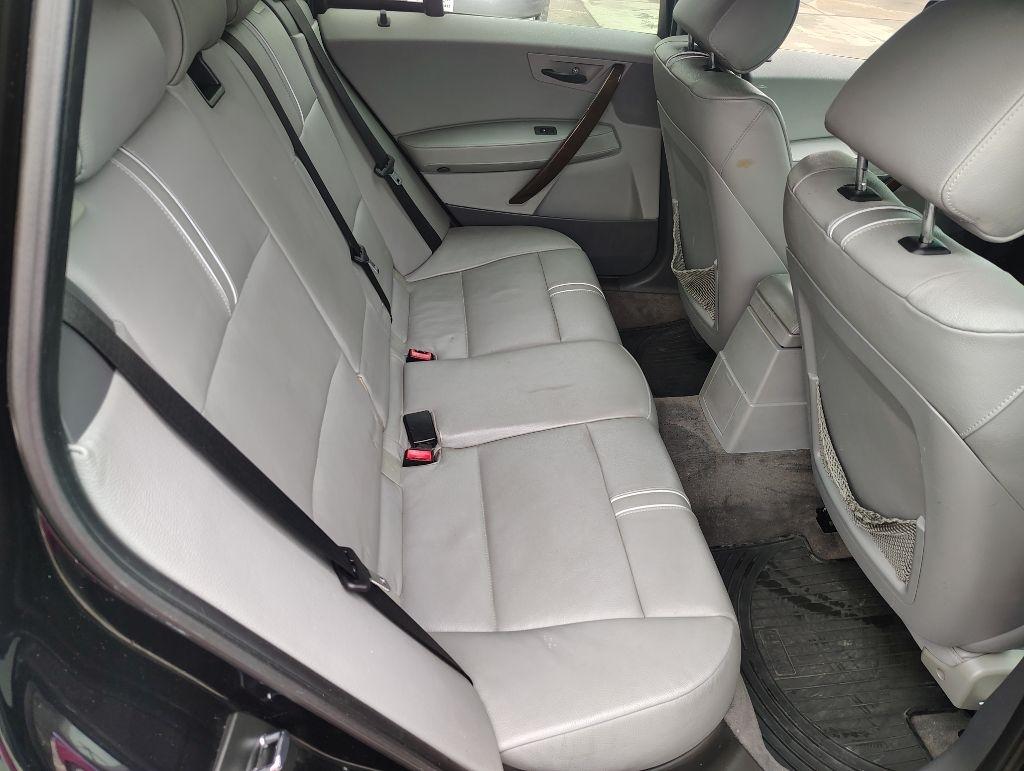 BMW X3  2004