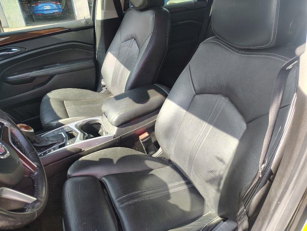 Cadillac SRX  2013