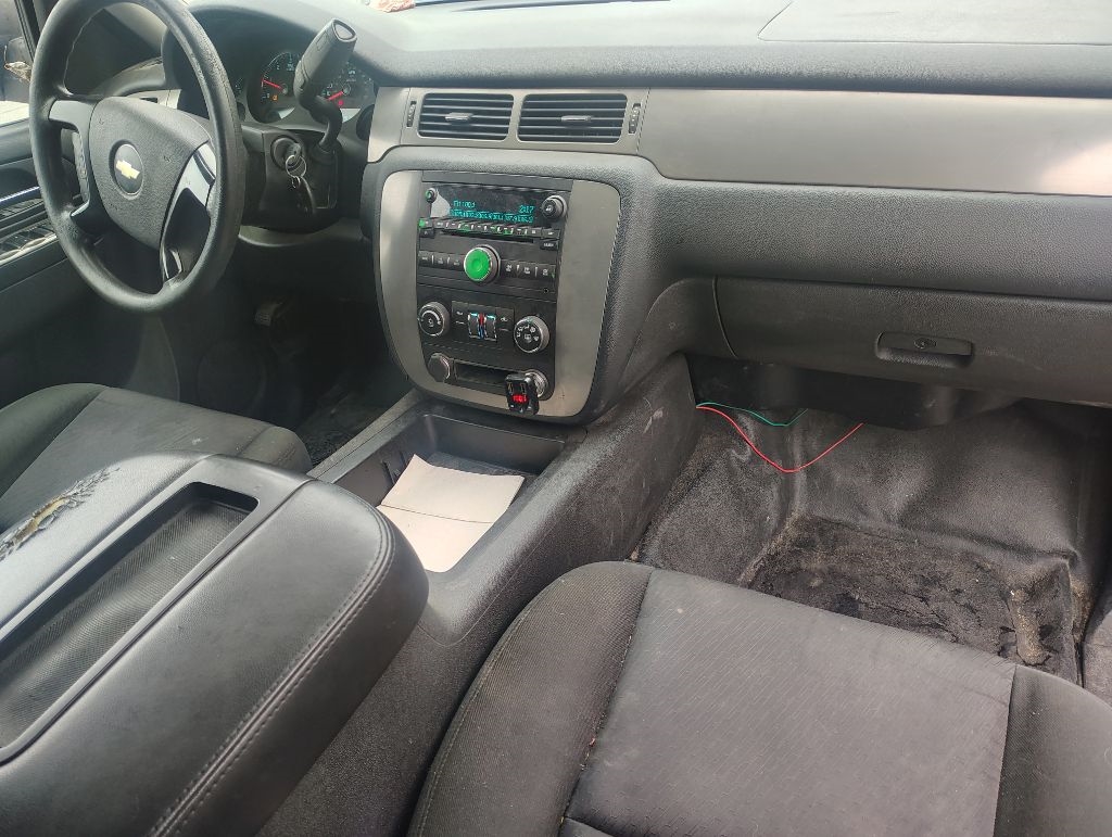 Chevrolet Tahoe  2010