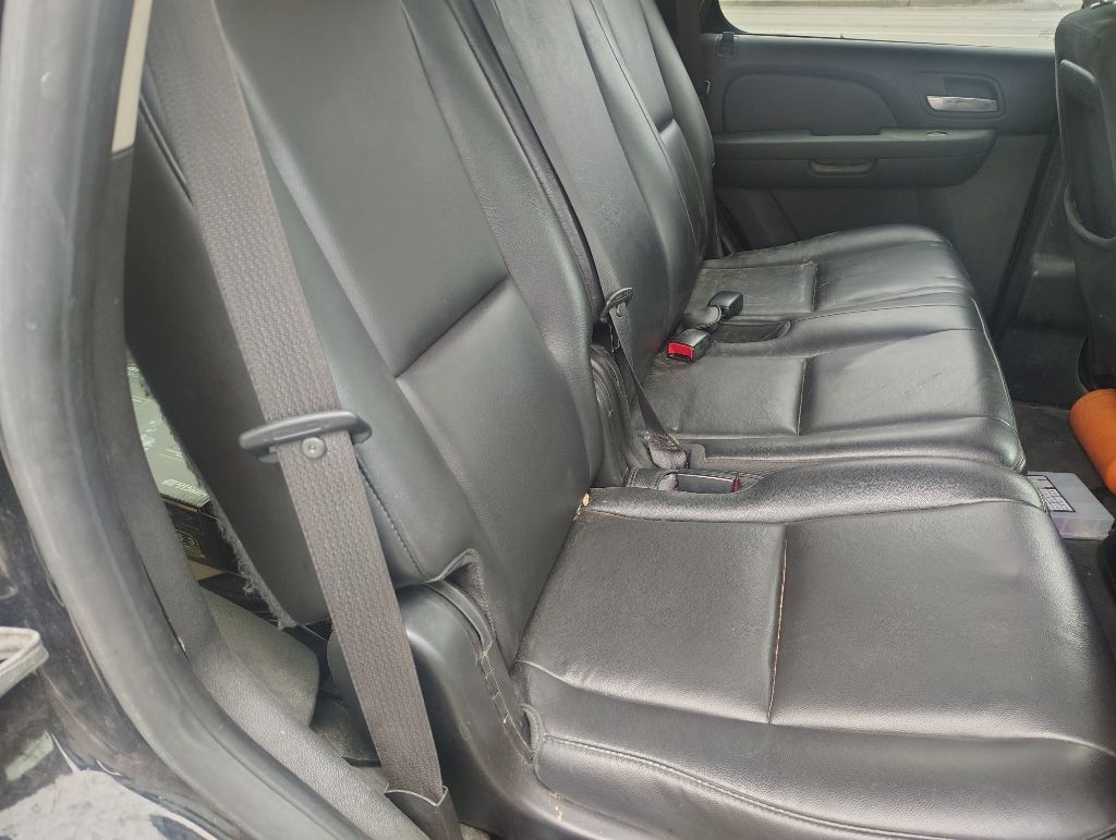 Chevrolet Tahoe  2010