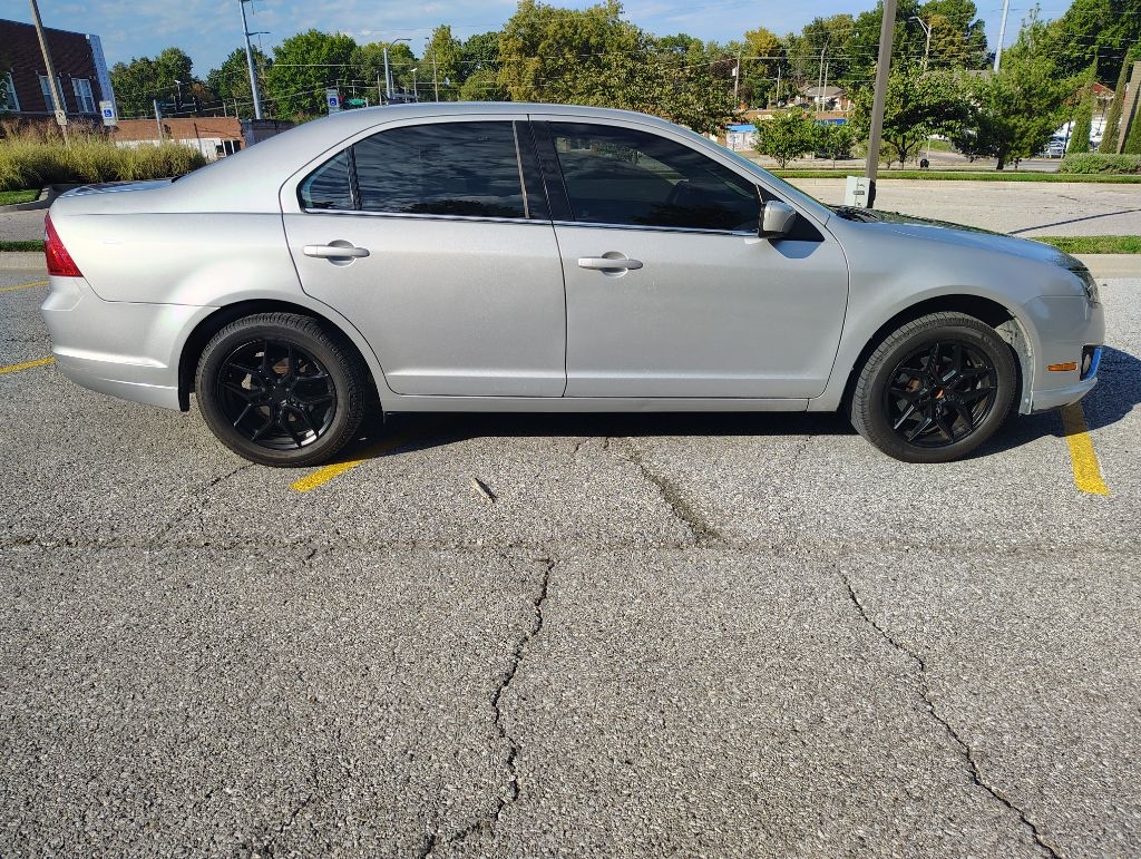 Ford Fusion  2010